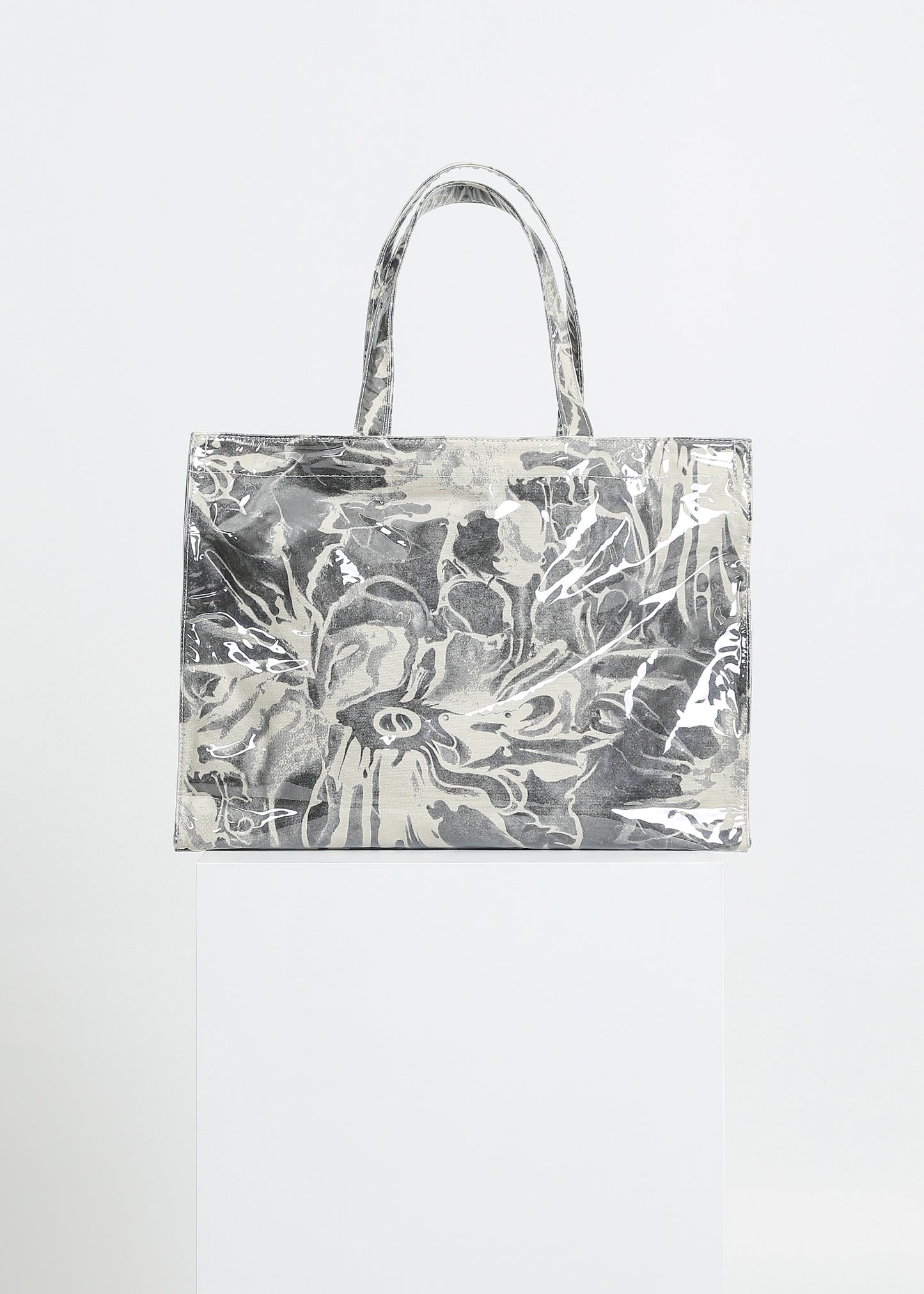 OLENA TOTE	 / BONE-BLACK