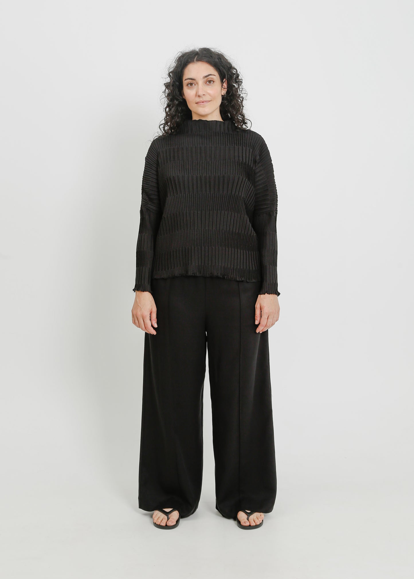 NOLAN PLEAT TOP / BLACK