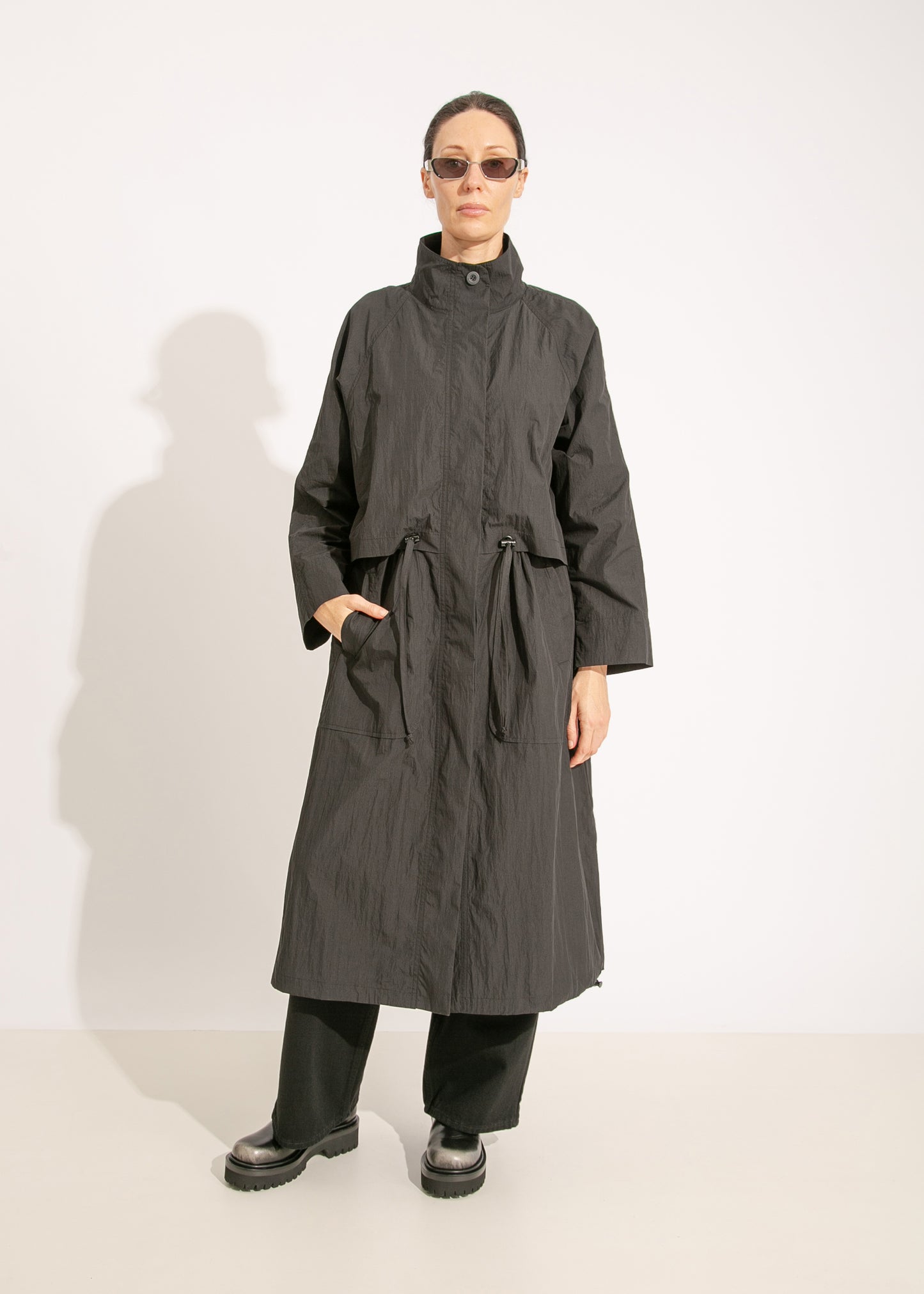 W24 | HALI TRENCH / BLACK