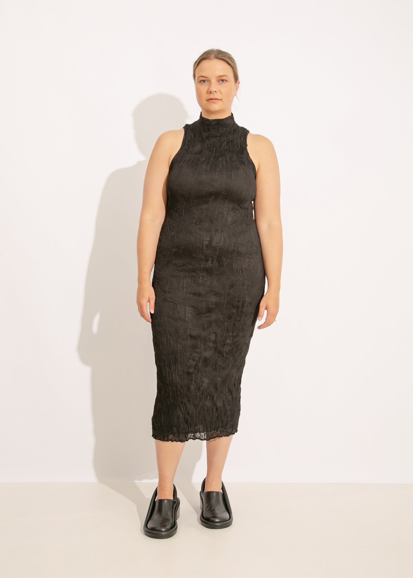 W24 | OLLIE PLEAT DRESS / BLACK