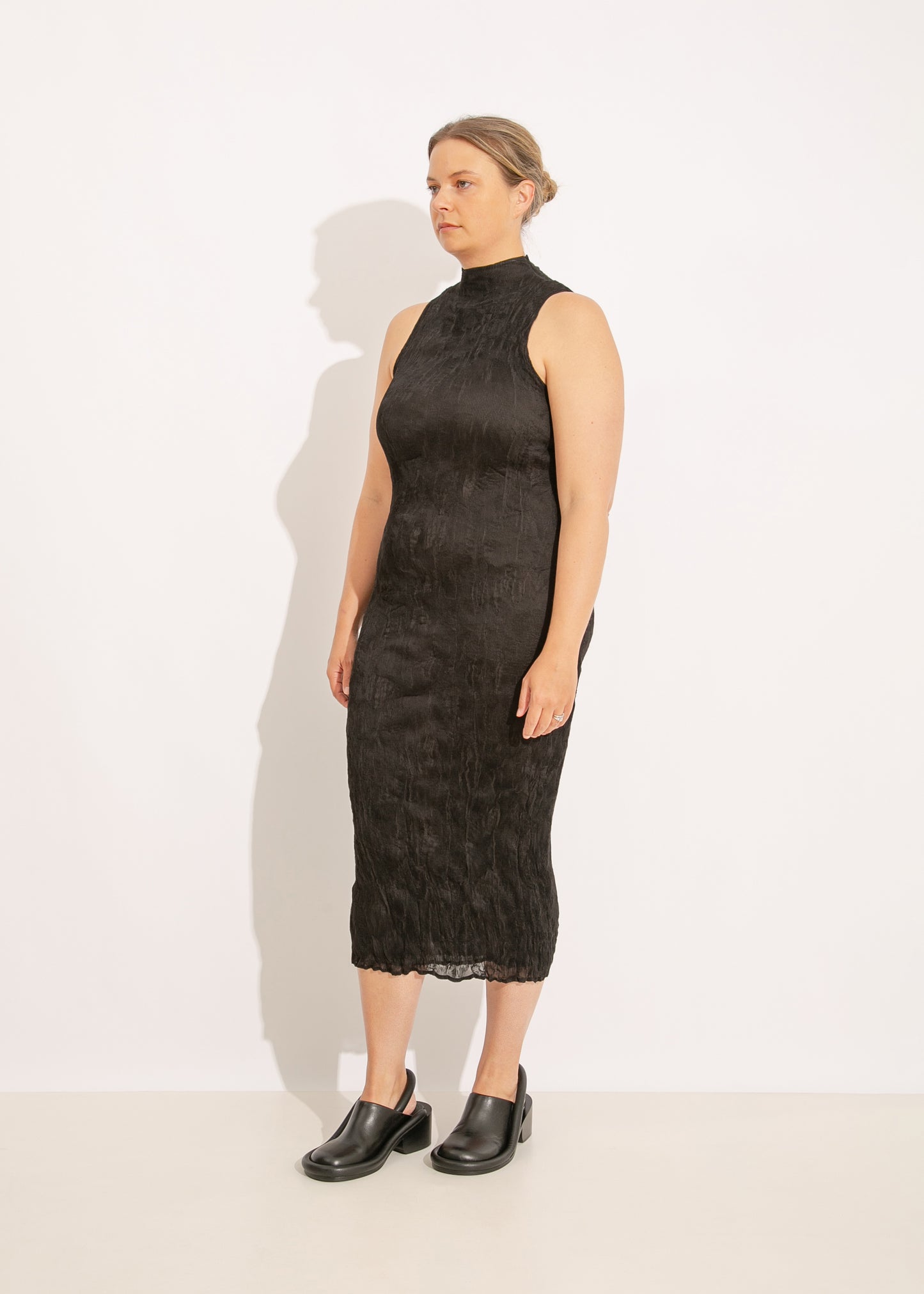 W24 | OLLIE PLEAT DRESS / BLACK