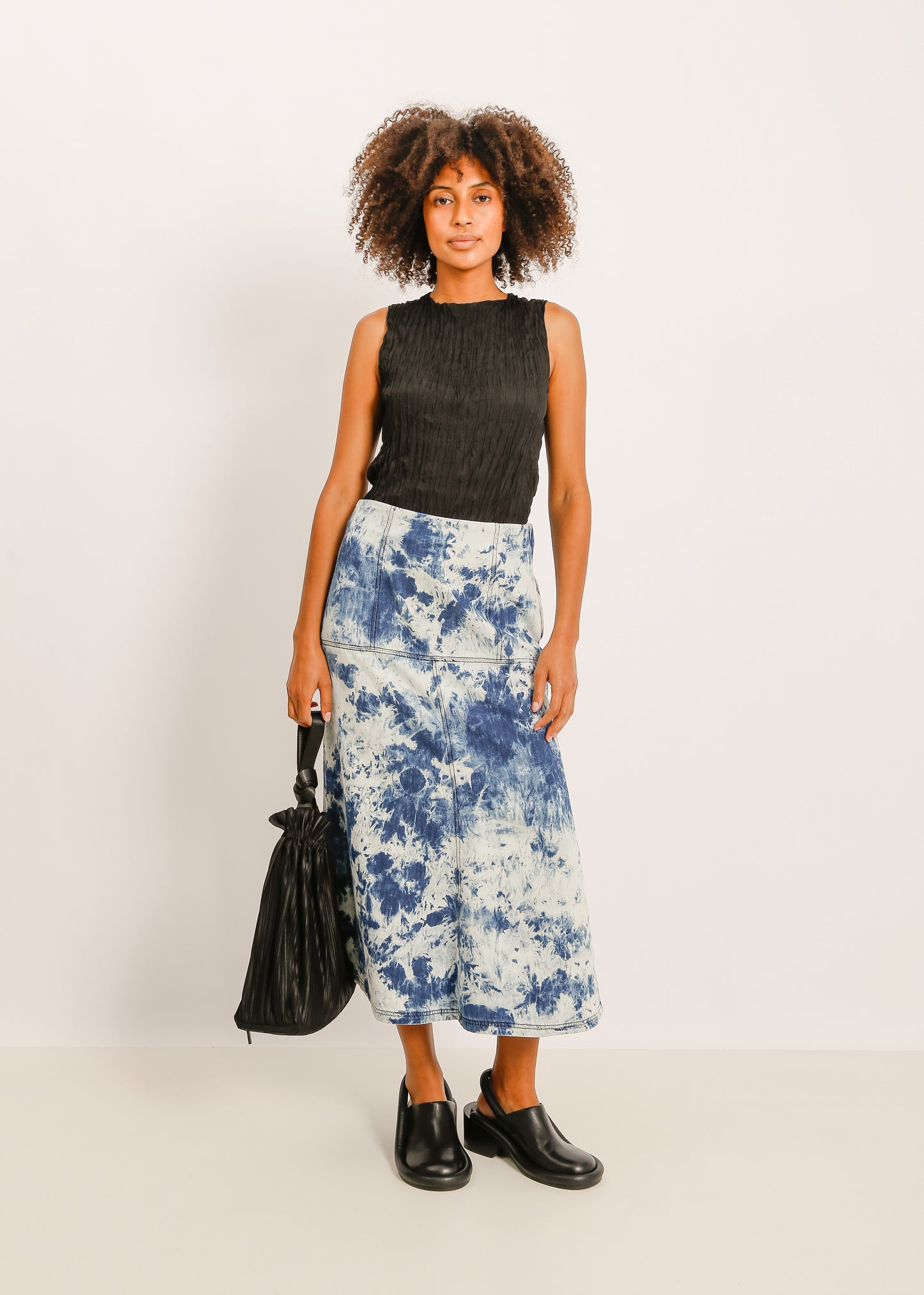 W24 | ATHENA DENIM SKIRT / BLUE-WHITE