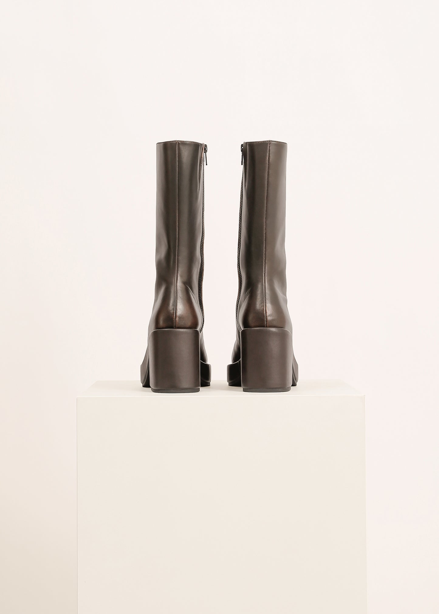 W24 | DERNA BOOT / BROWN-TAN