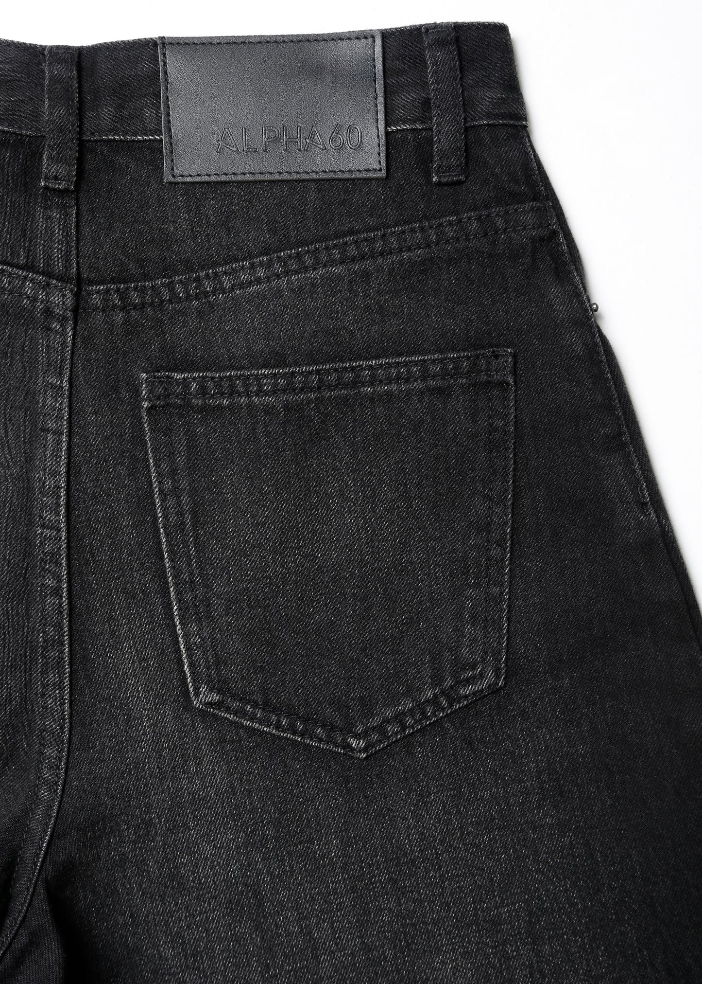 ESSEX JEAN / BLACK