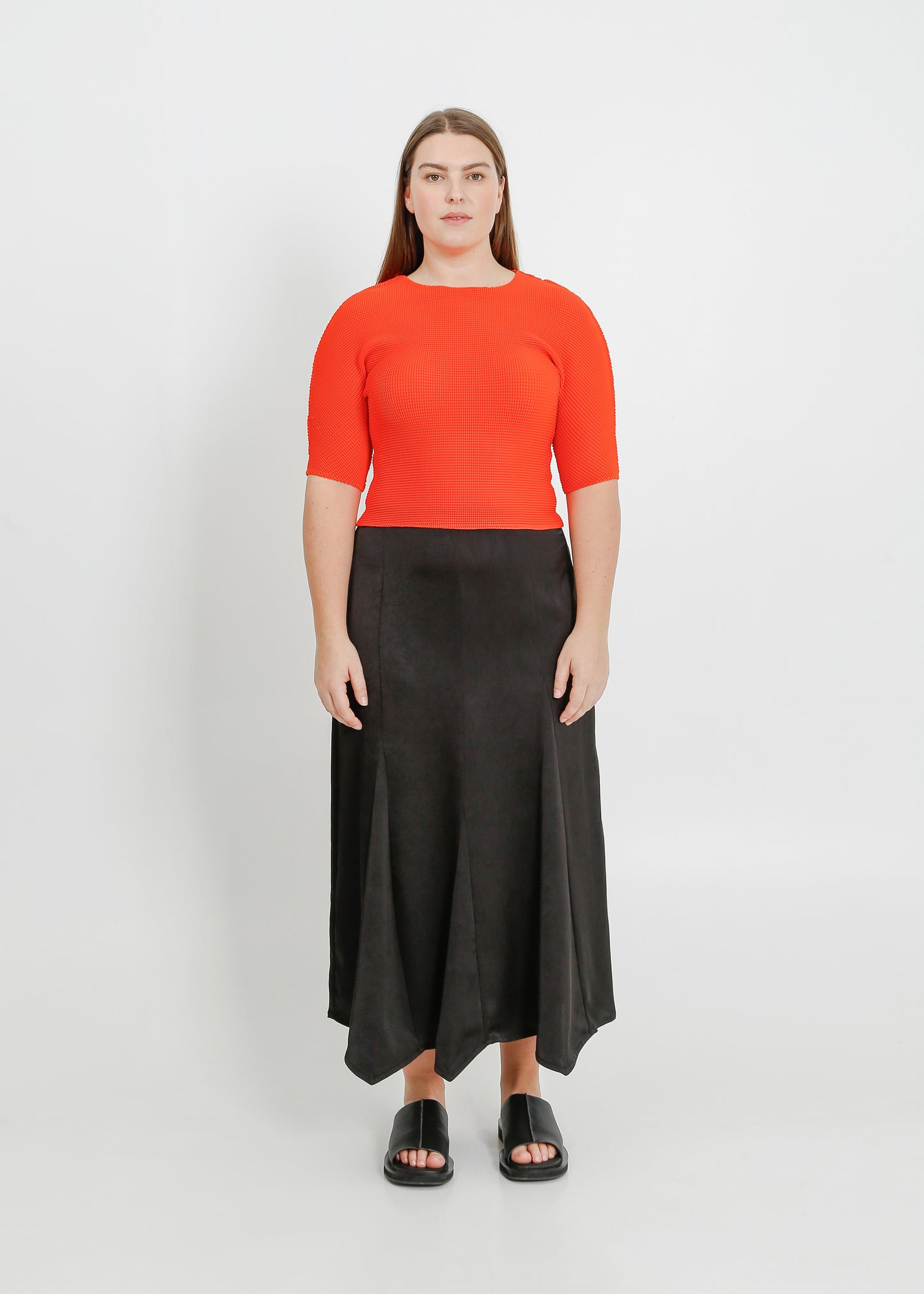 RUNE PLEAT TOP / POPPY