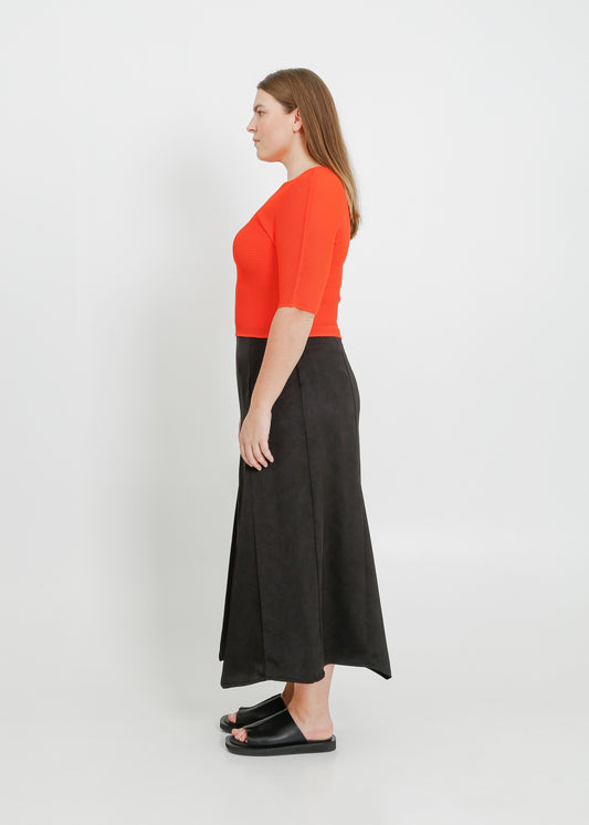 RUNE PLEAT TOP / POPPY