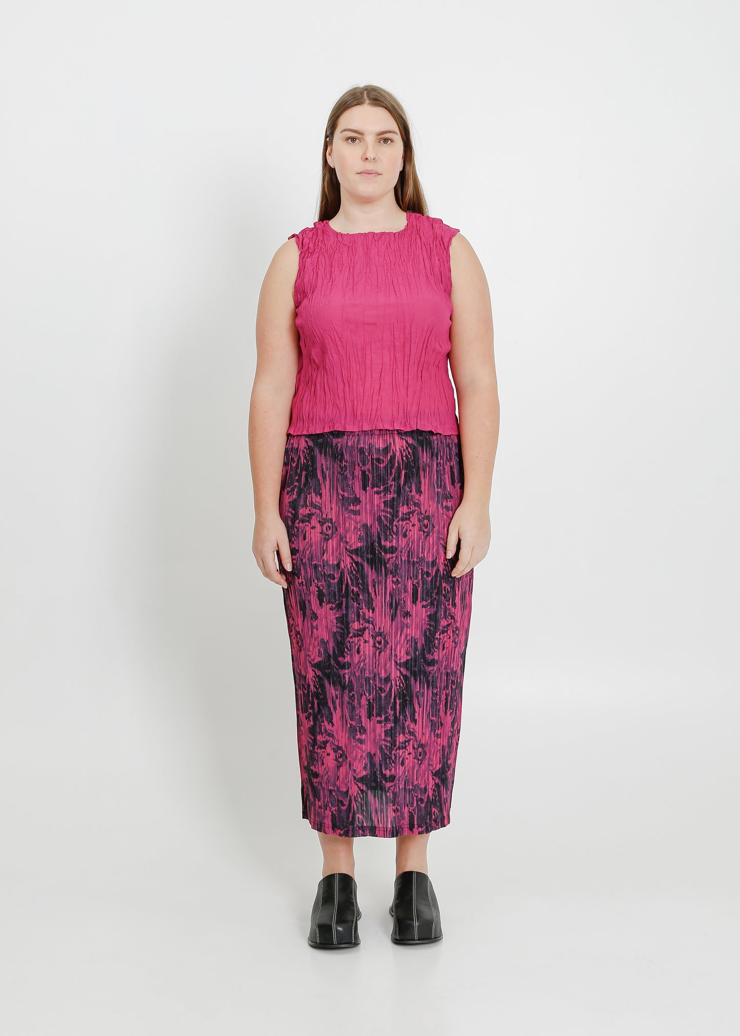 WESLEY PLEAT TANK / MAGENTA