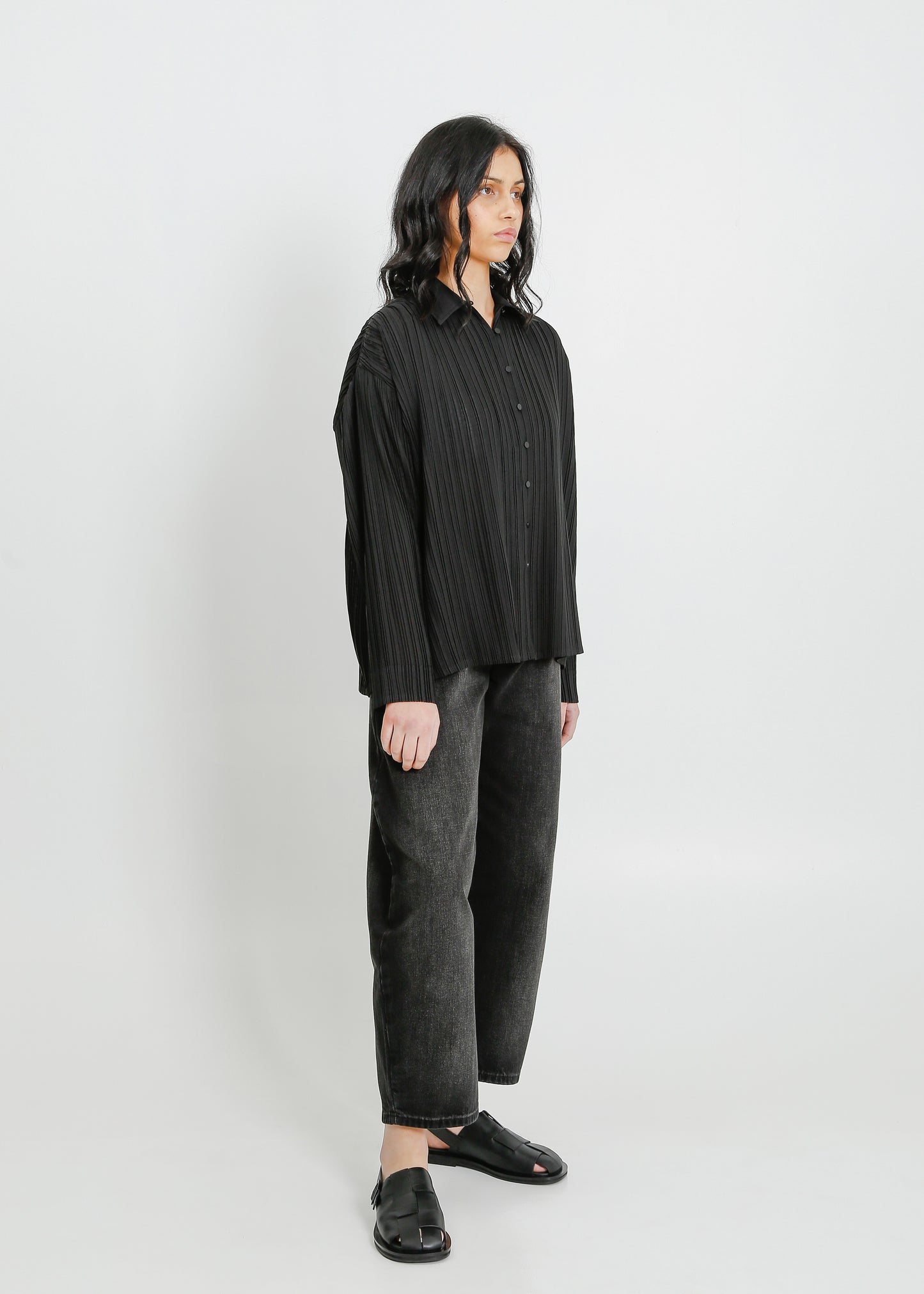 TEDDY PLEAT SHIRT  / BLACK