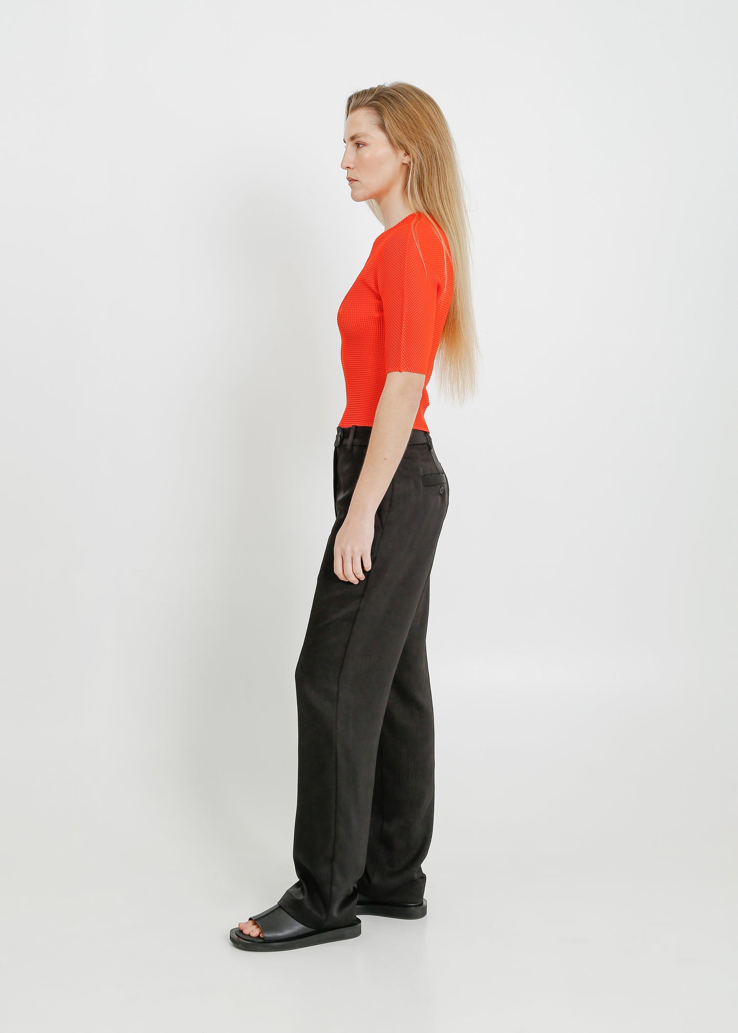 RUNE PLEAT TOP / POPPY