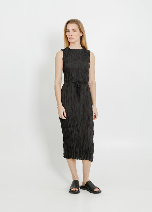 REAH PLEAT DRESS  / BLACK