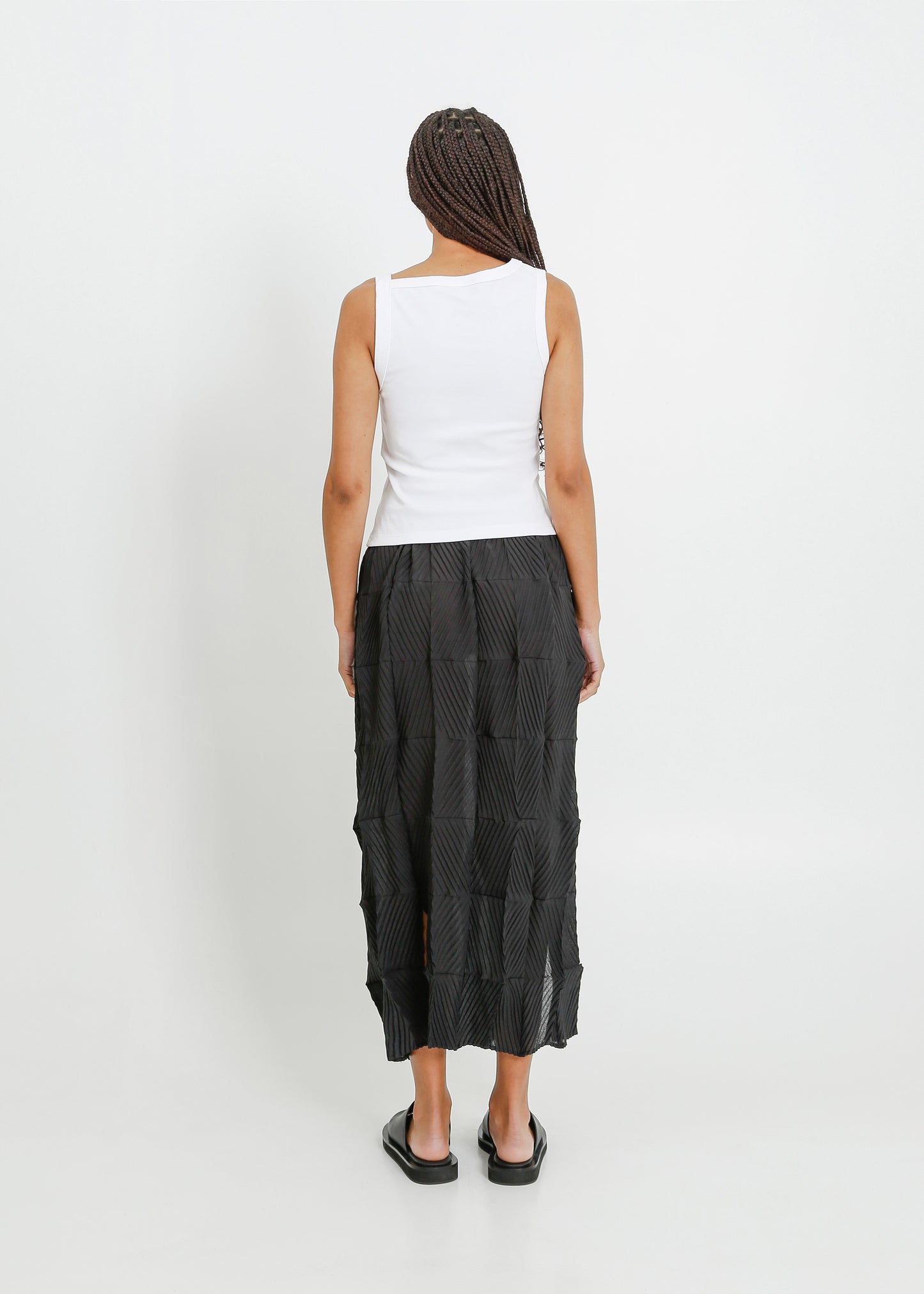 ARBOR PLEAT SKIRT / BLACK