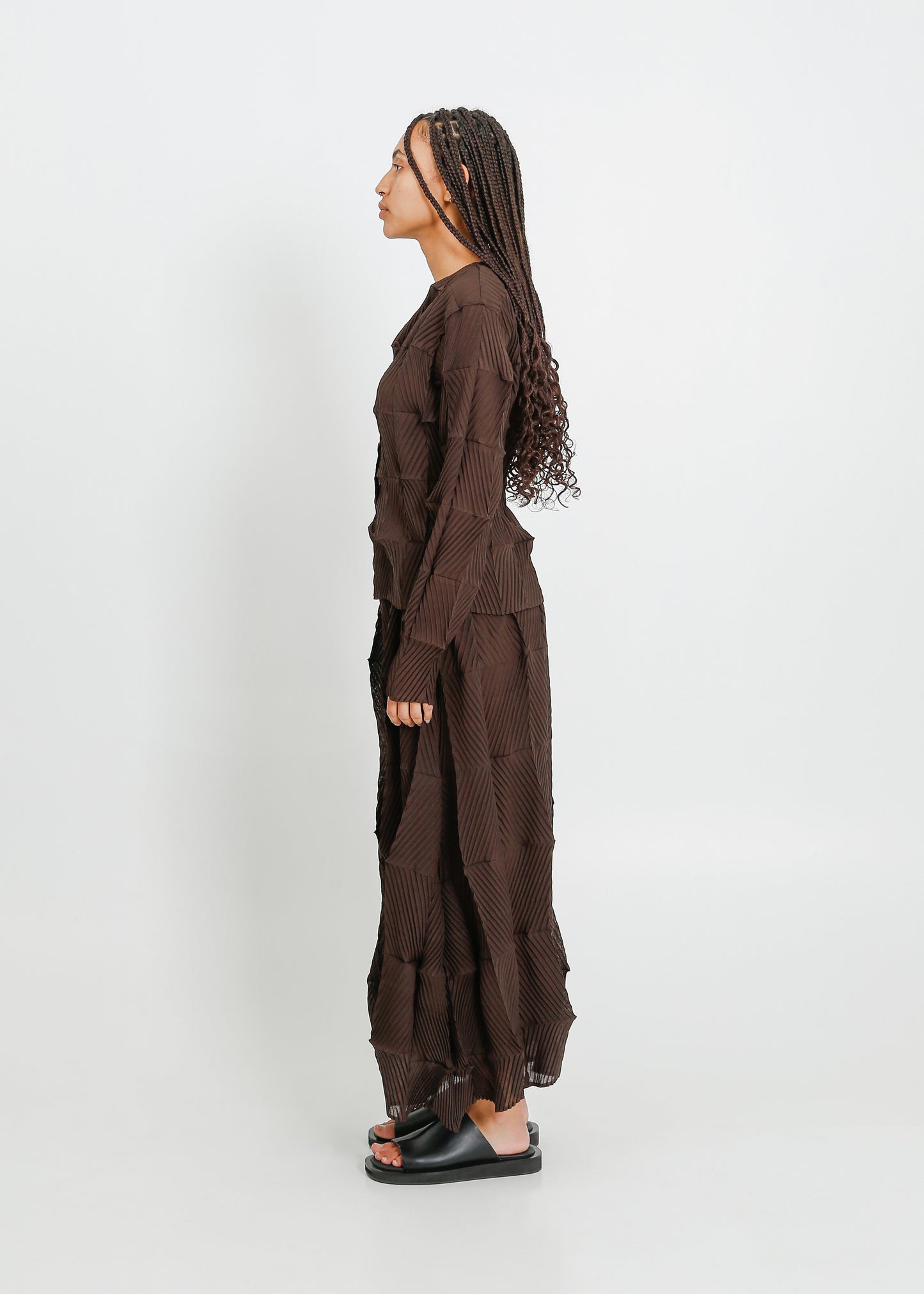 IRA PLEAT CARDI / CHOCOLATE