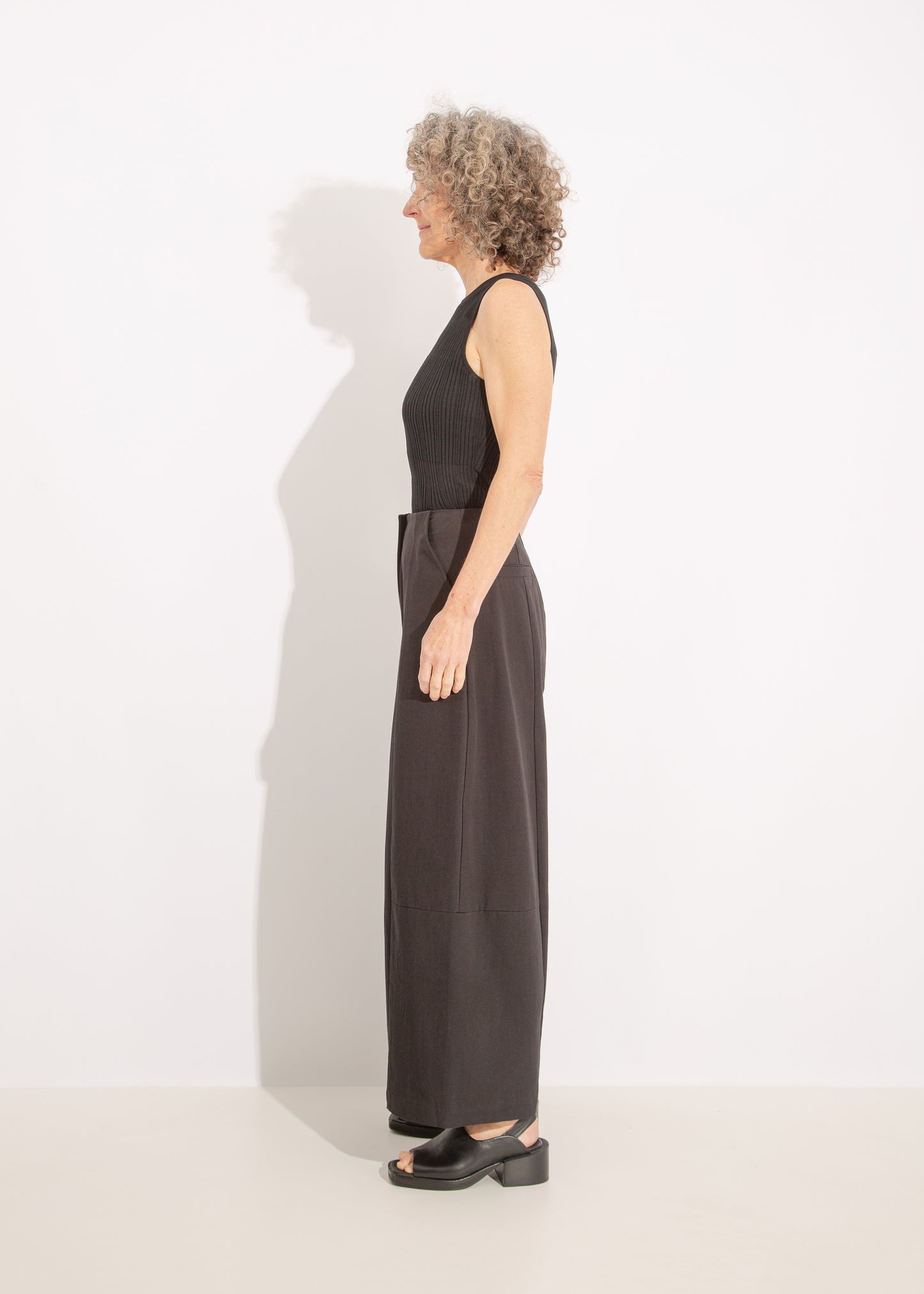 YANA PANT / BLACK