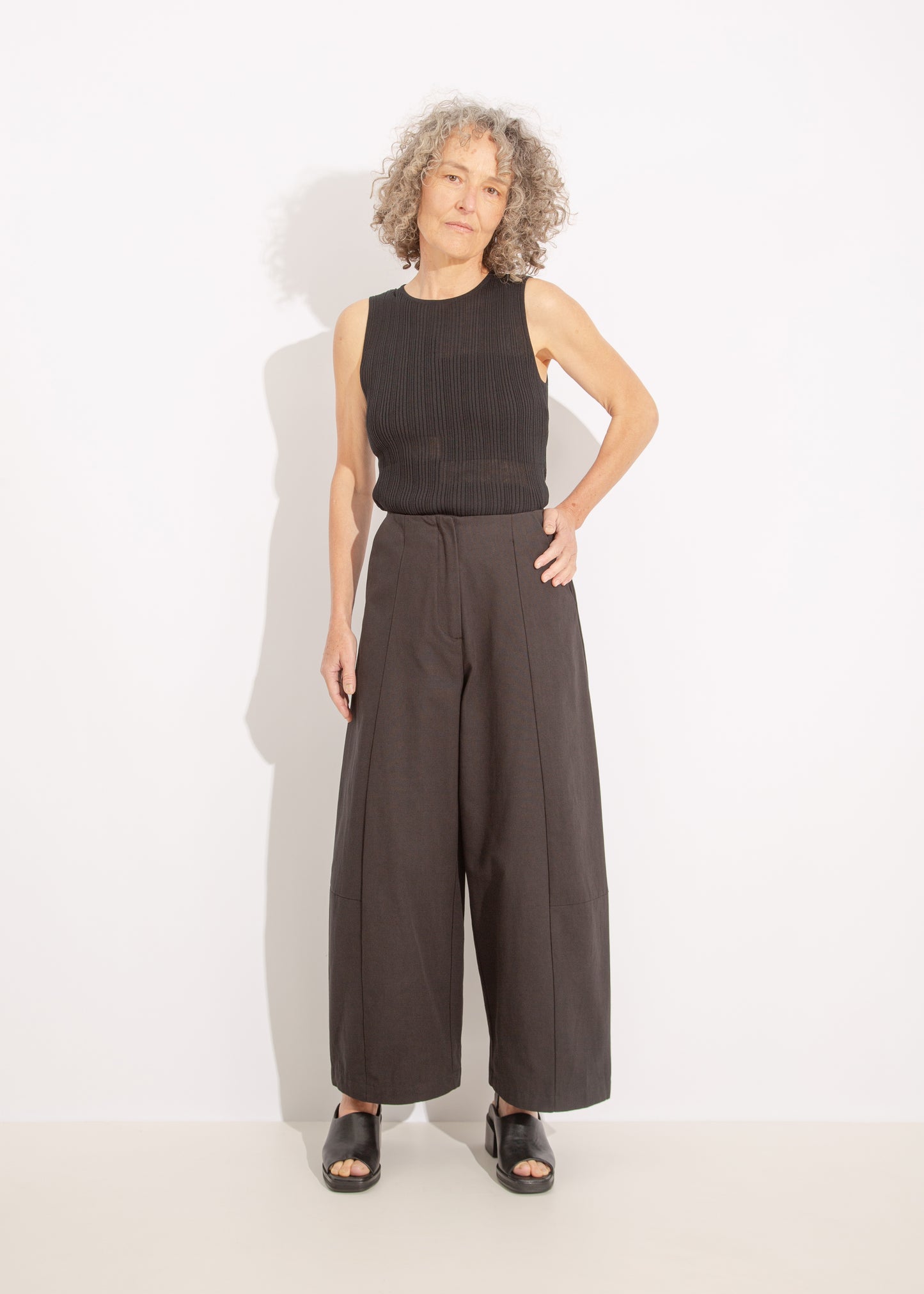 YANA PANT / BLACK