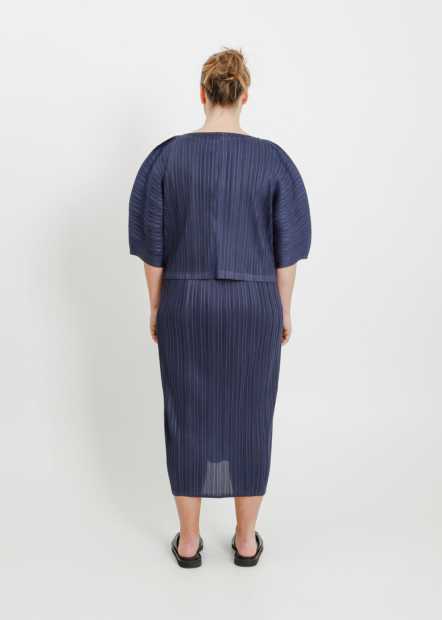 MARGOT PLEAT JACKET / NAVY