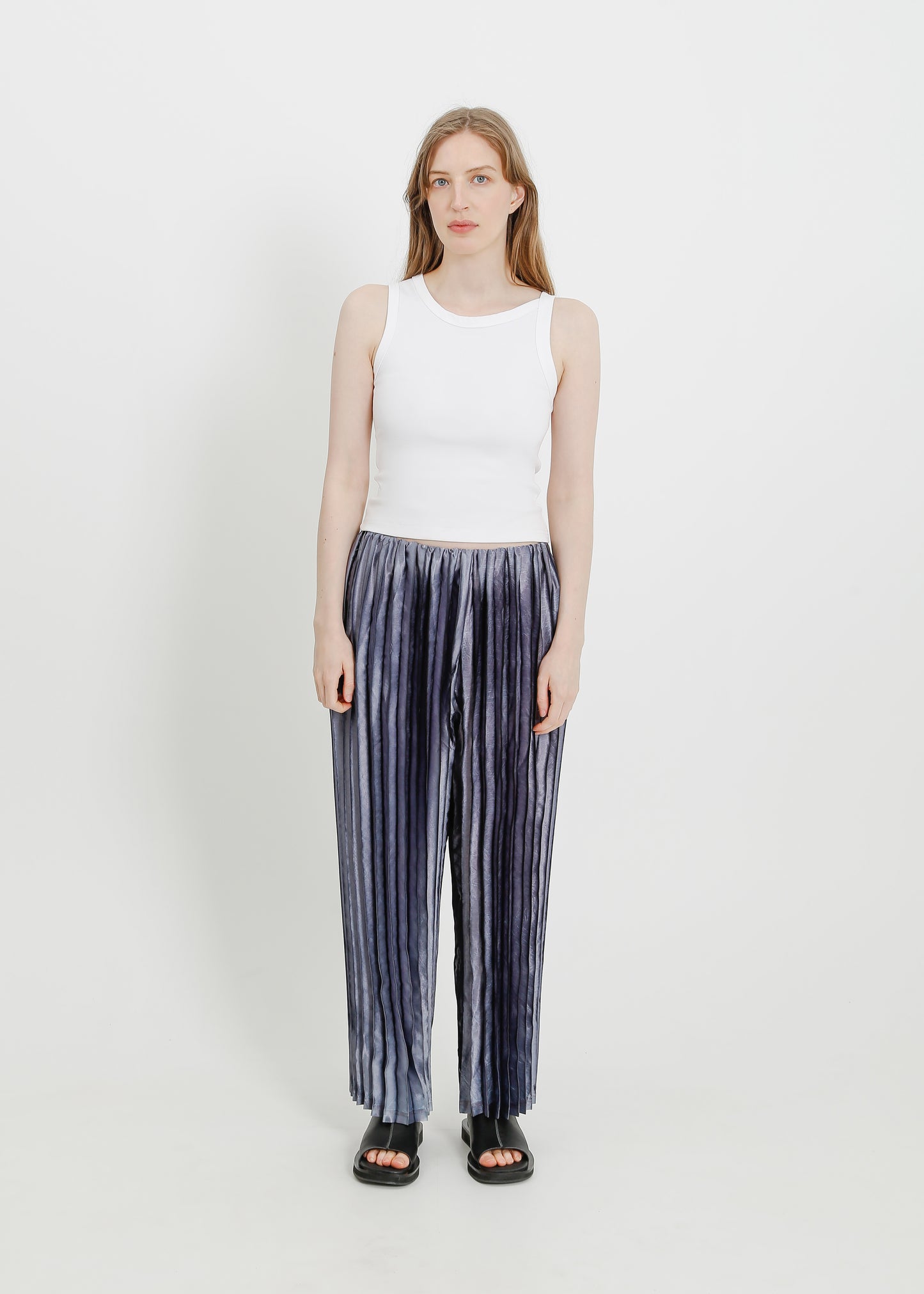 SHAY PLEAT PANT / BLACK-NAVY